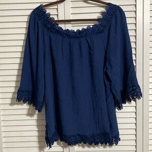 Zac & Rachel Lace detail top
